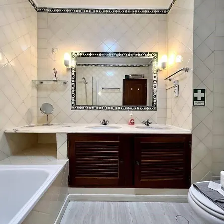 Cozy 2 Bedroom W Pool In Vilamoura By Lovelystay *