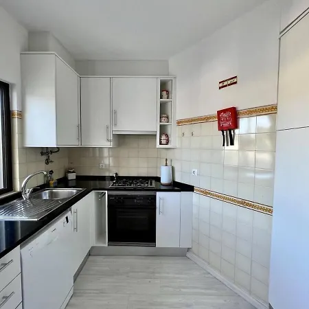 Cozy 2 Bedroom W Pool In Vilamoura By Lovelystay Quarteira