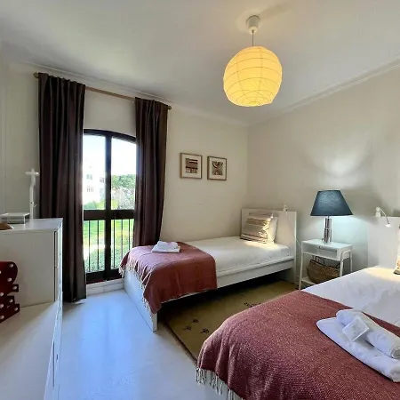 Cozy 2 Bedroom W Pool In Vilamoura By Lovelystay Quarteira