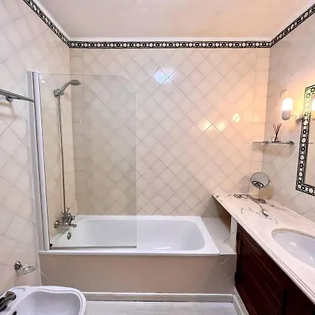 Cozy 2 Bedroom W Pool In Vilamoura By Lovelystay