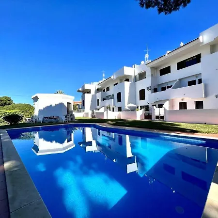 Cozy 2 Bedroom W Pool In Vilamoura By Lovelystay Quarteira