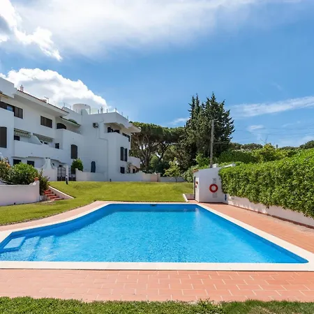 Cozy 2 Bedroom W Pool In Vilamoura By Lovelystay Daire